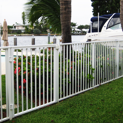 Aluminum fencing and gates in South Florida