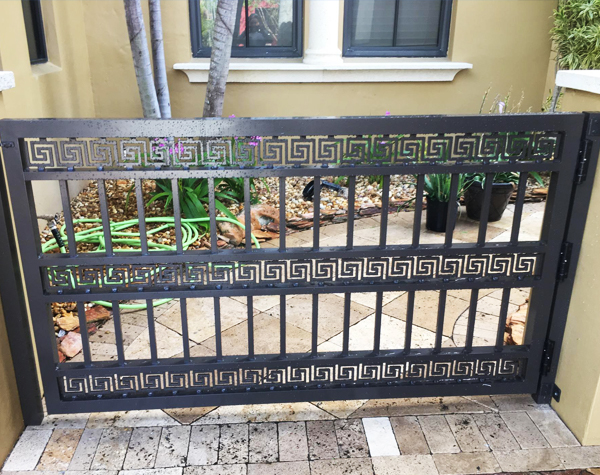 Welded Aluminum Gates - Fence Distributors